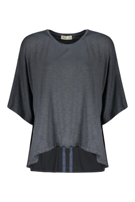 ribbed-viscose-t-shirt-with-asymmetric-hem