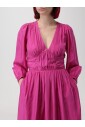 robe-midi-en-soie-fuchsia-col-en-v