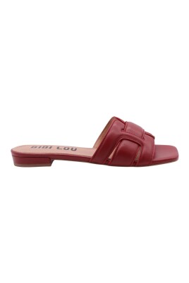 stylish-mule-shoes-by-shakira