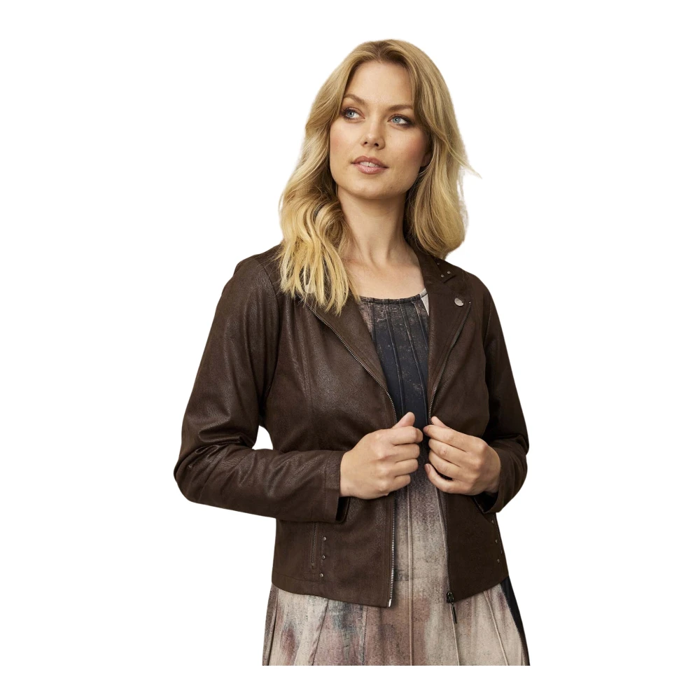 IN Front Stijlvolle Korte Jas met Ritszakken en Studs Brown Dames