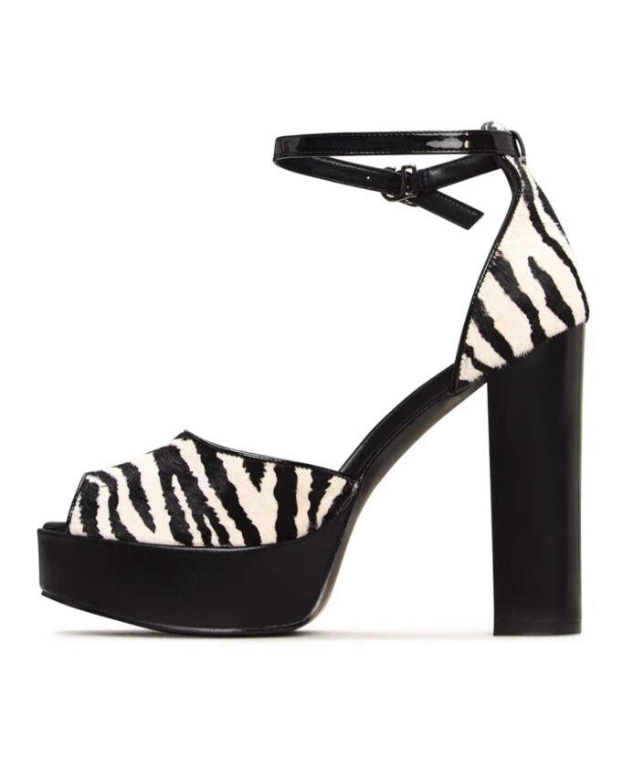 charm-block-heel-pumps-zebra