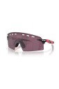 sporty-sunglasses-with-black-lenses