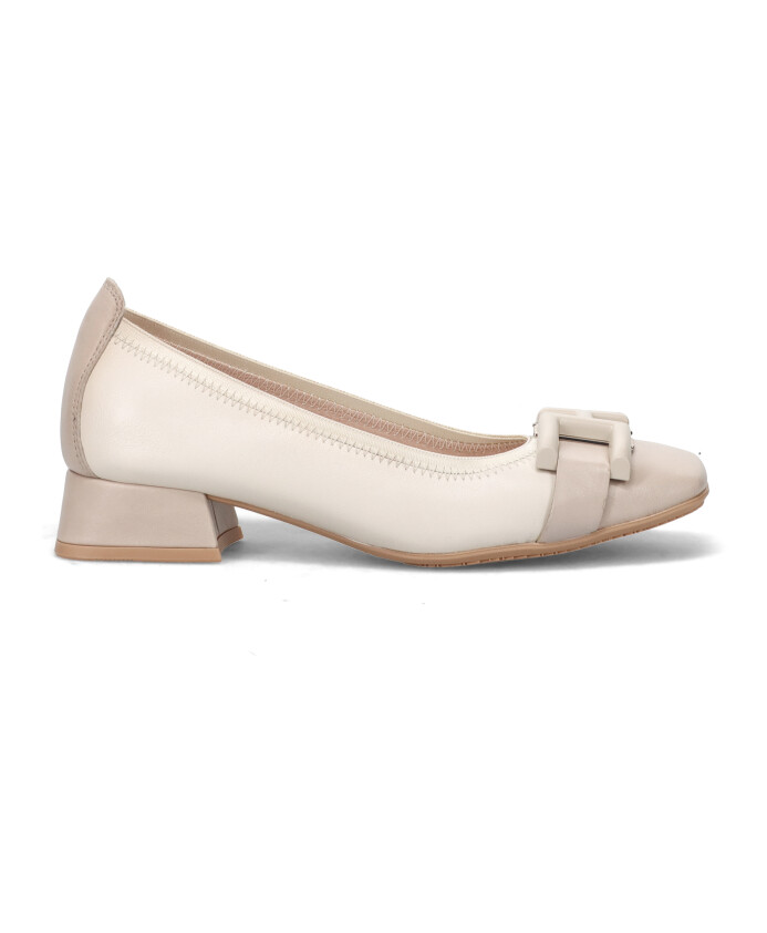 leather-ballerina-pumps