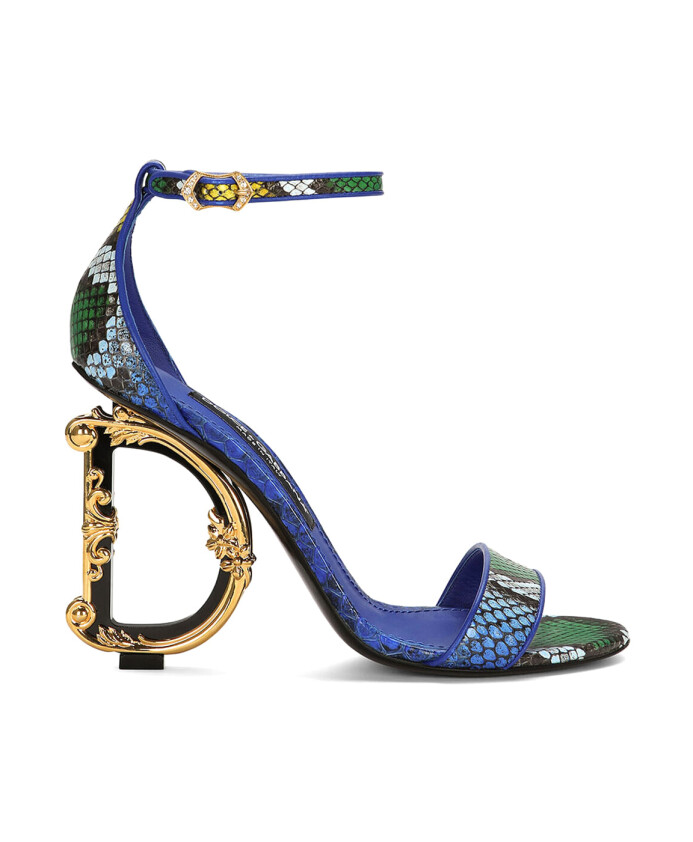 stylish-sandals-for-summer-outfits