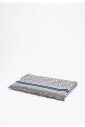 echarpe-monogramme-jacquard