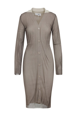 neutral-tone-wool-blend-sweater