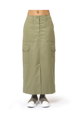 jupe-longue-en-toile-verte-poches-cargo