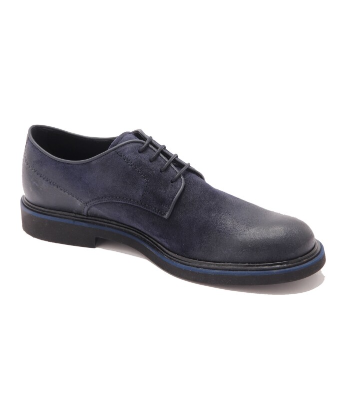 chaussure-derby-en-daim-bleu-style-escalade
