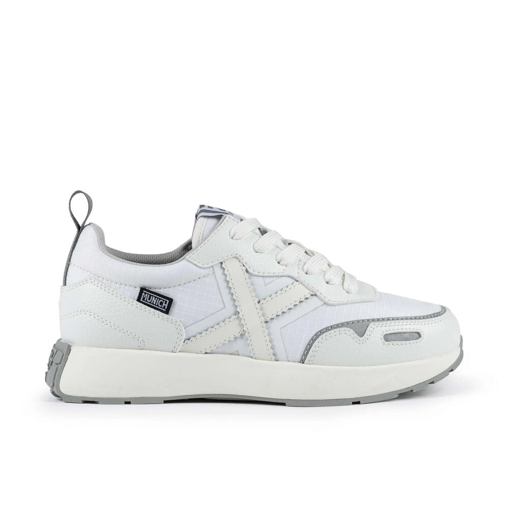Munich - Shoes > Sneakers - White - Munich - Modalova