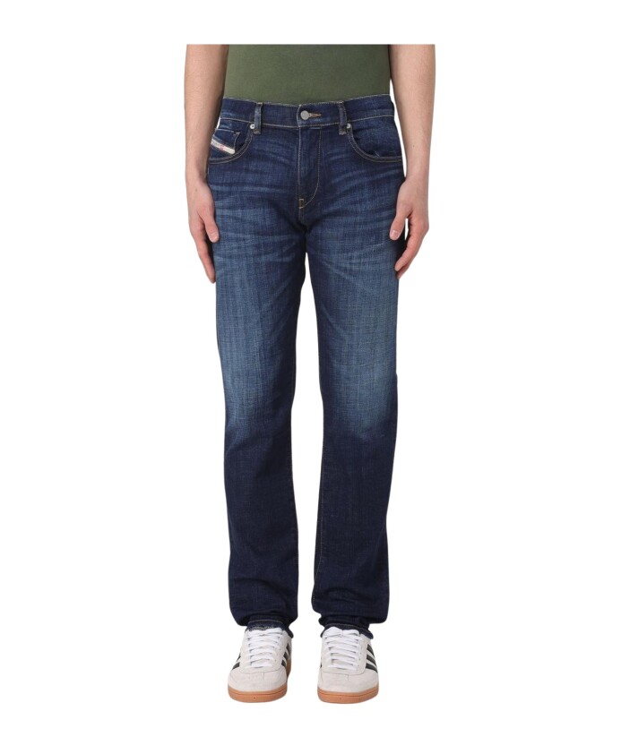 vintage-straight-leg-jeans
