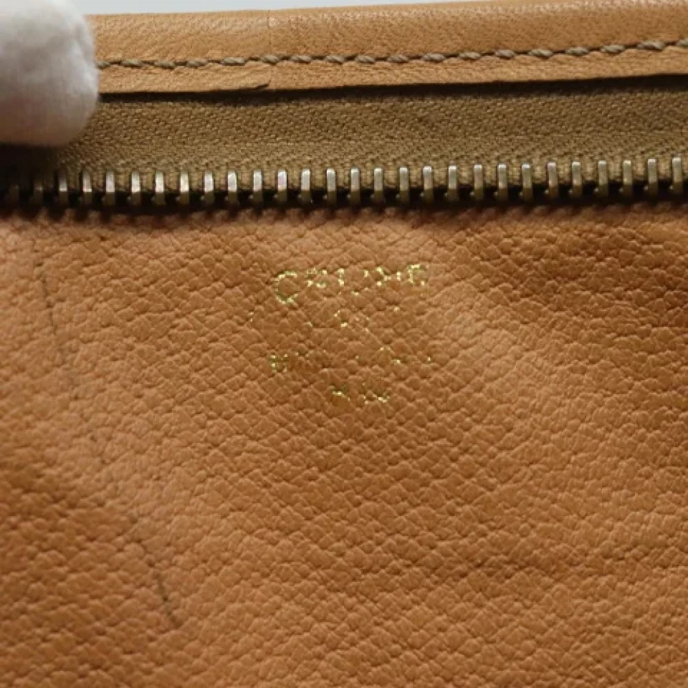 Celine Vintage Pre-owned Leather clutches Brown Unisex
