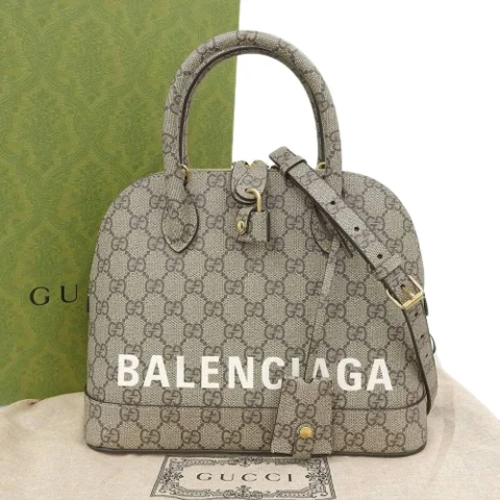 Gucci Vintage Pre-owned Fabric handbags Beige Dames