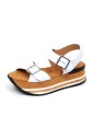 chaussure-en-liege-blanc-avec-style-sandale