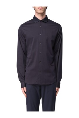 black-cotton-shirt-stylish-and-versatile