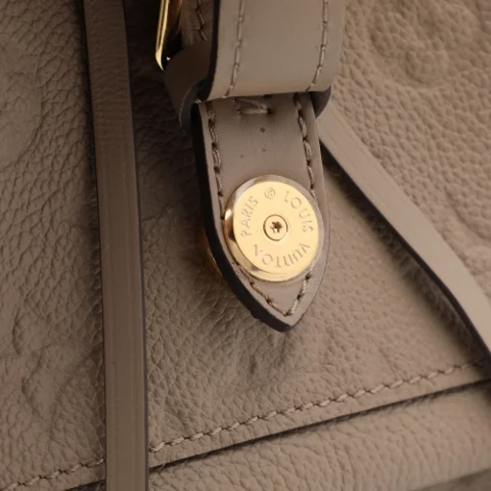 Louis Vuitton Vintage Pre-owned Leather backpacks Beige Dames