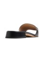 sandales-noires-carrees-a-bout-ouvert