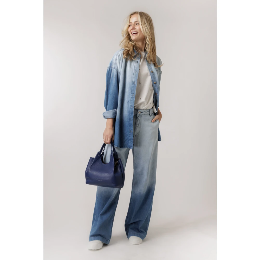 My Essential Wardrobe Blauwe Dip Dye Denim Blouse Oversized Blue Dames