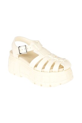 stylish-sandals-for-women