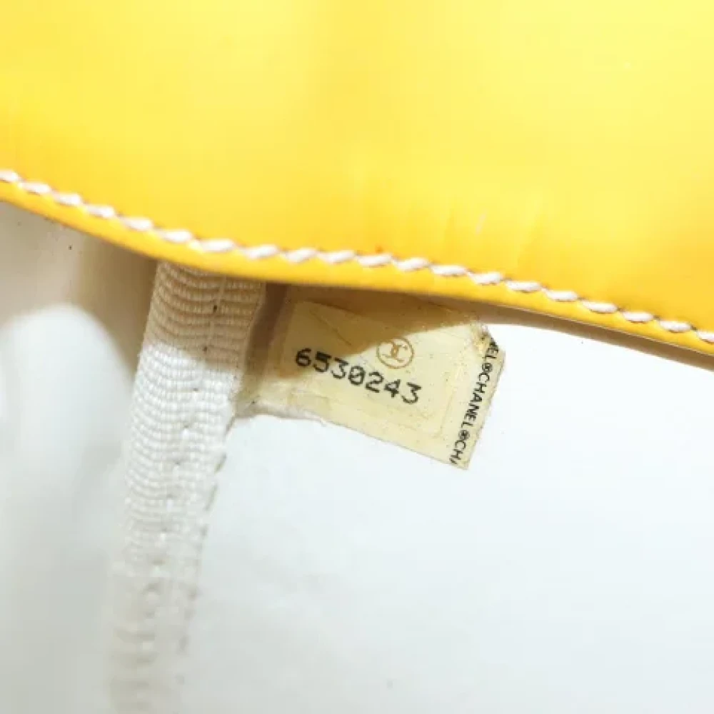Chanel Vintage Pre-owned Leather chanel-bags Yellow Dames
