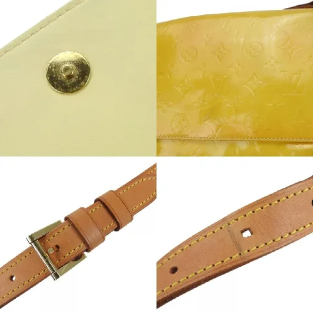 Louis Vuitton Vintage Pre-owned Canvas shoulder-bags Yellow Dames