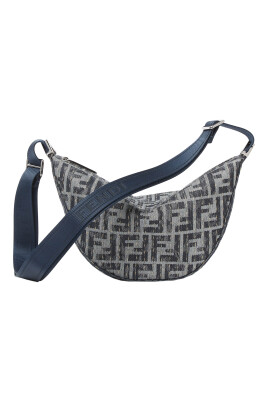 bla-crossbody-vaska-i-denimlook