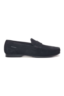 classic-slip-on-moccasin-shoe