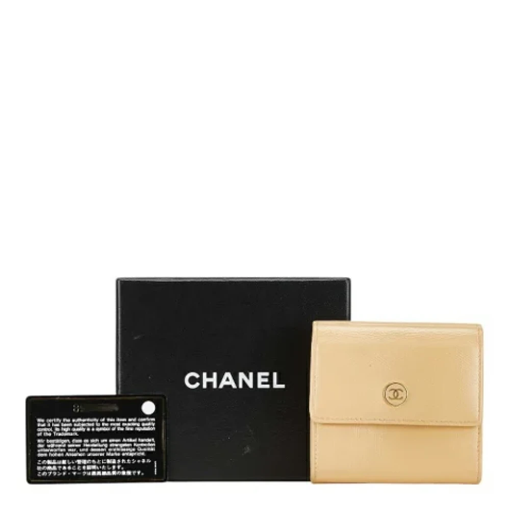 Chanel Vintage Pre-owned Leather wallets Beige Dames