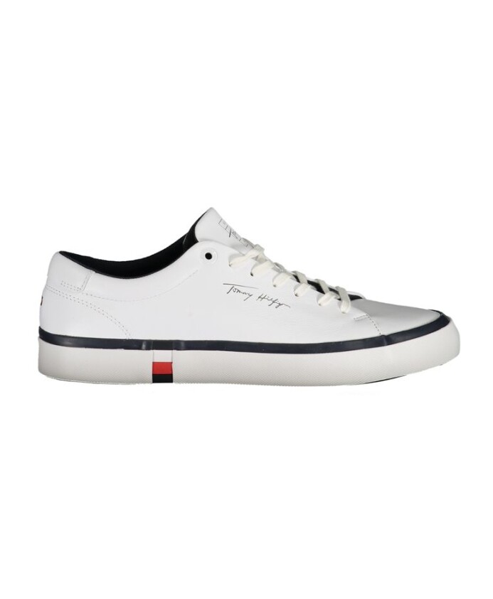 baskets-blanches-elegantes