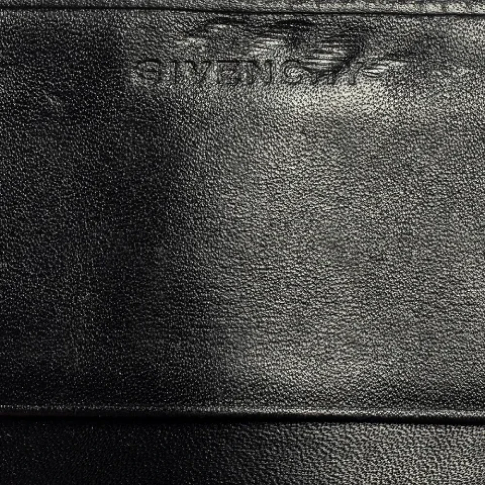 Givenchy Pre-owned Canvas wallets Black Dames