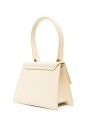 witte-leren-tas-met-gouden-logo
