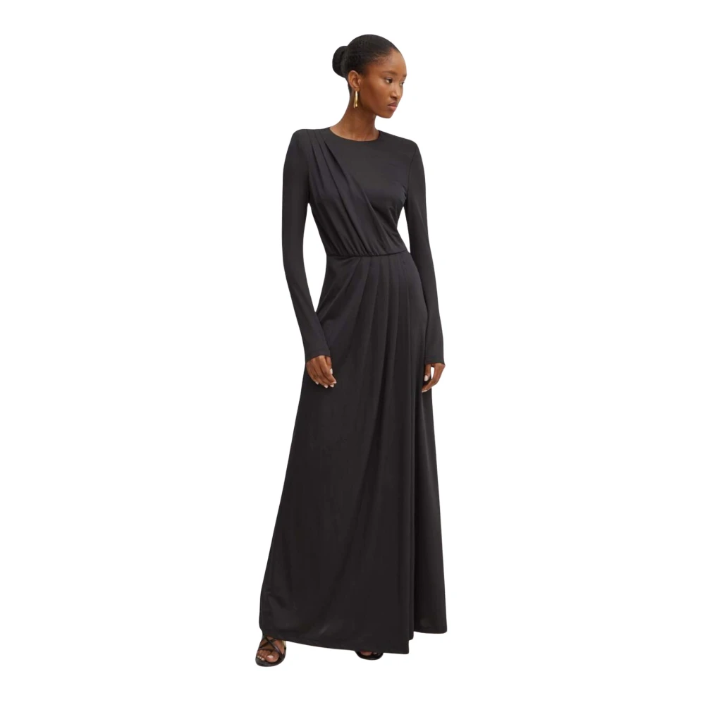 Silvian Heach Elegante Zwarte Gedrapeerde Lange Jurk Black Dames
