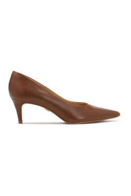 Bruna låga stiletto pumps