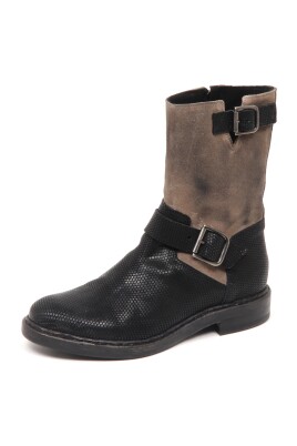 vintage-boot-shoe-sting-savage