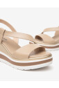 sandales-compensees-beiges-avec-style-zeppa