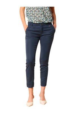 slim-fit-chino-capri-bukser