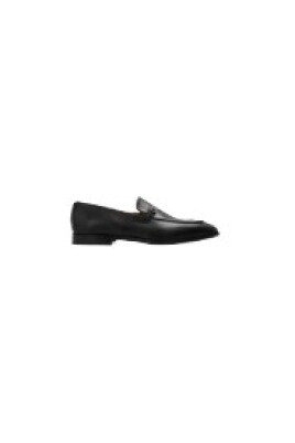 stylish-footwear-collection
