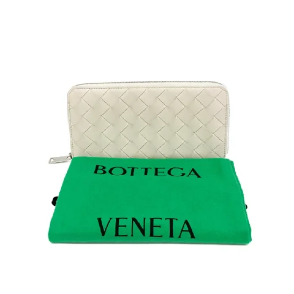 Bottega Veneta Vintage Pre-owned Leather wallets White Dames