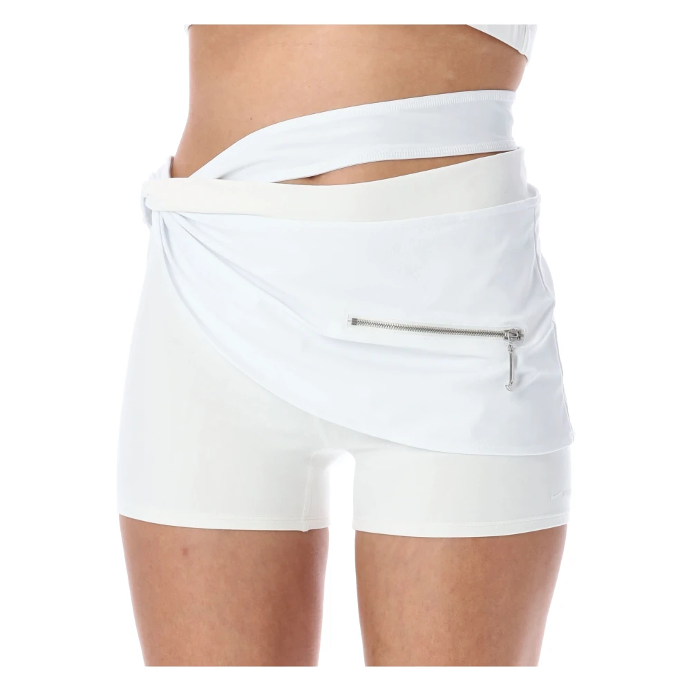 Nike Gelaagde shorts voor vrouwen White Dames