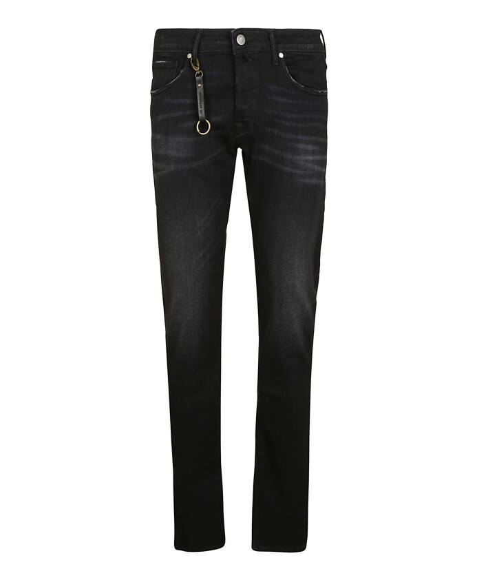 slim-fit-black-denim-jeans