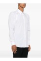 camisa-blanca-de-popelina-con-detalle-de-arnes
