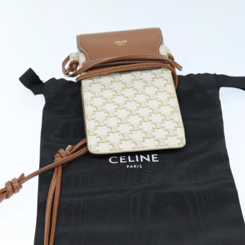 Celine Vintage Pre-owned Leather shoulder-bags White Dames