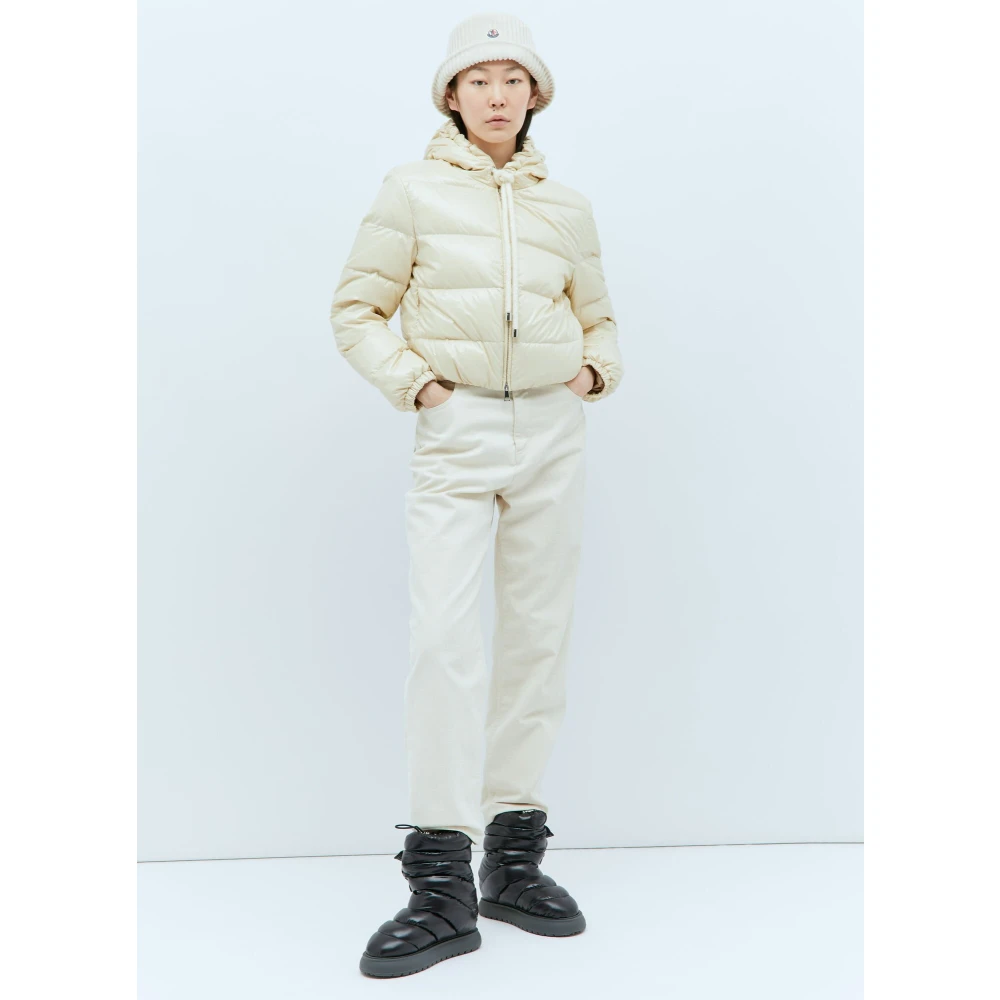 Moncler Gewatteerde Nylon Donsjas met Capuchon Beige Dames