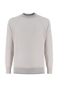 pull-ras-du-cou-en-fil-fin