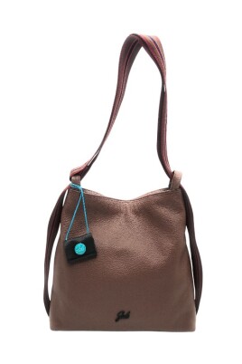 leather-backpack