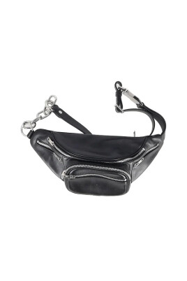 pre-owned-leather-crossbody-bags