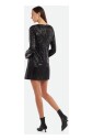 robe-noire-a-sequins-et-manches-longues