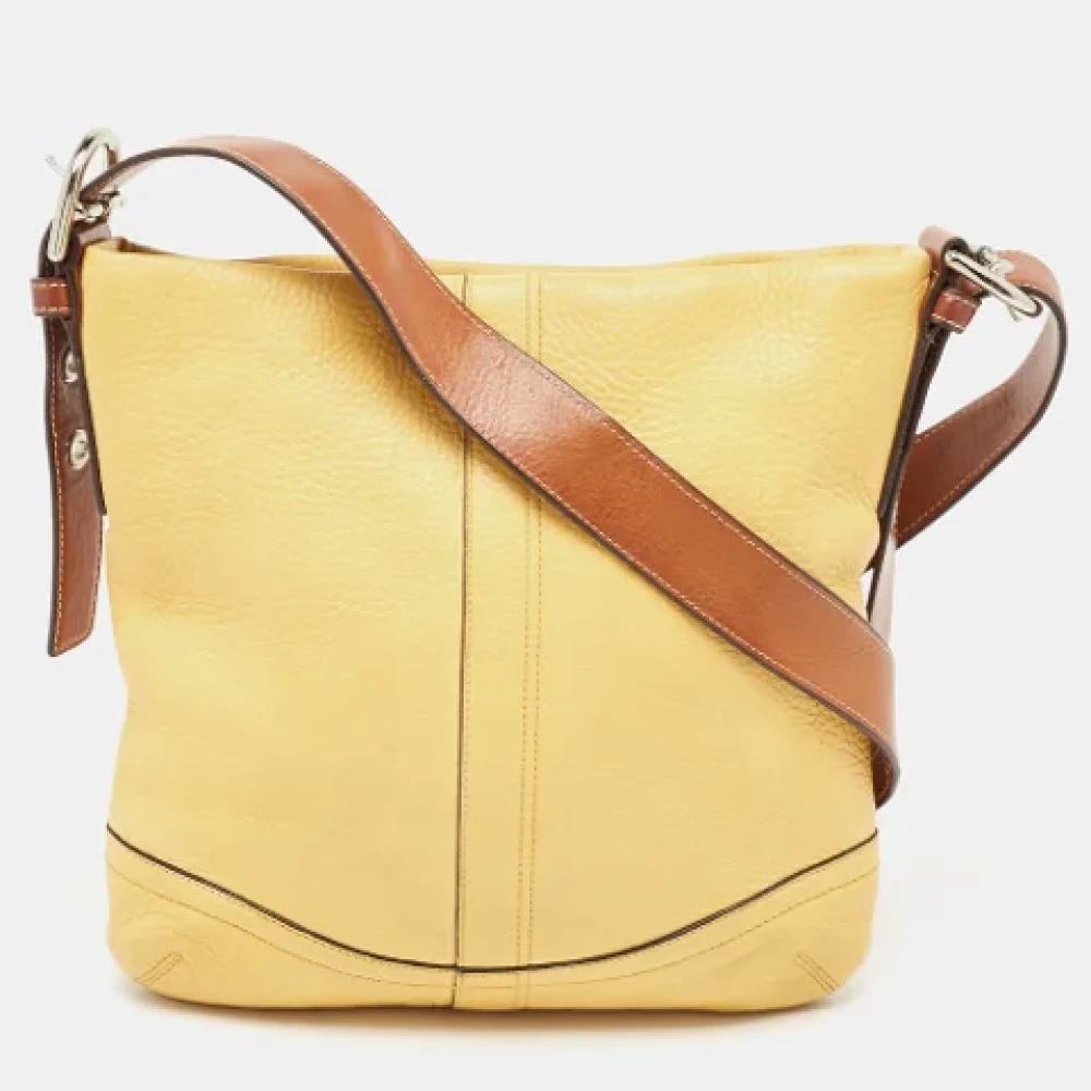 Coach Pre-owned Leather shoulder-bags Yellow Dames