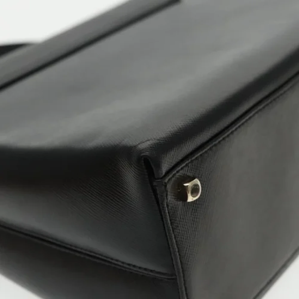 Salvatore Ferragamo Pre-owned Leather handbags Black Dames