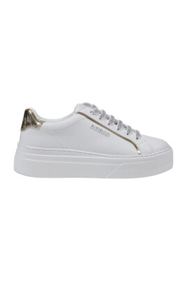 casual-womens-sneakers-collection