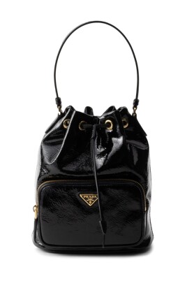 black-leather-shoulder-bag-with-drawstring